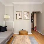 Raya Cihangir Suites